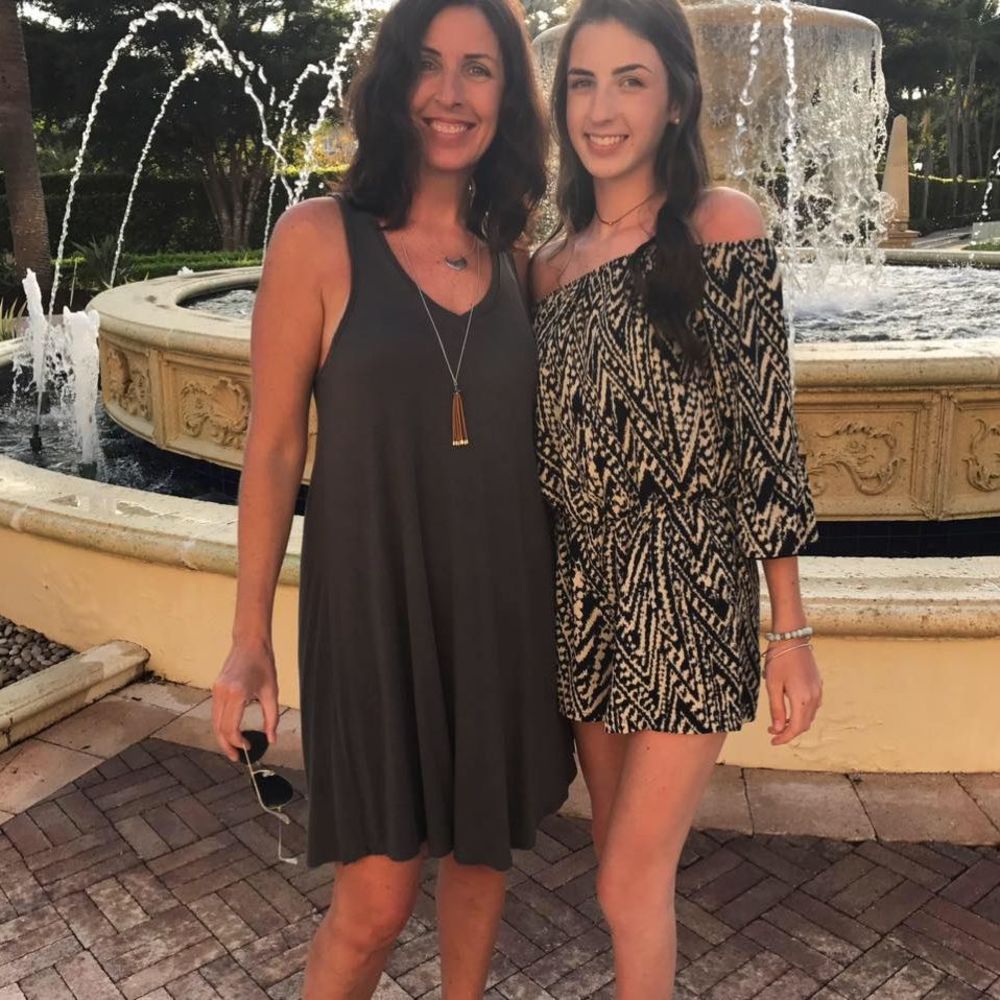 Meet your Posher, Olivia